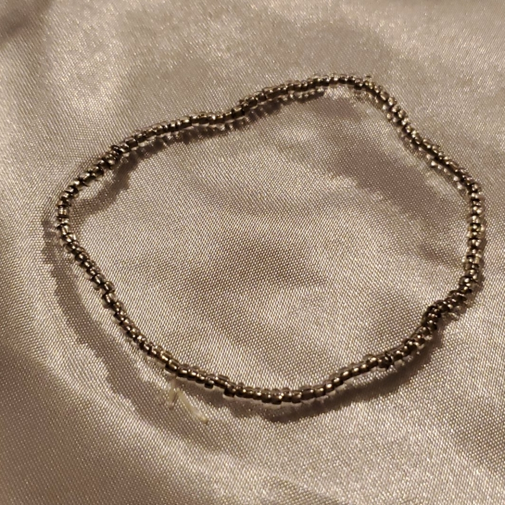 Bracelets - Picture 5 of 5